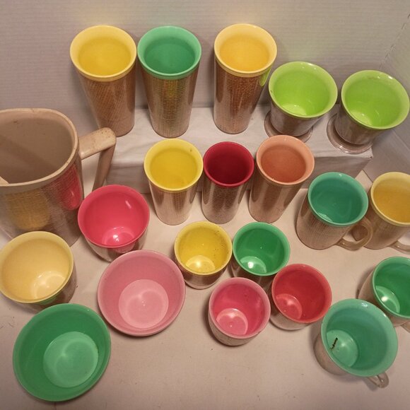 Assorted Lot MCM Raffia/Burlap Melmac Thermal Wear 21 Pieces Varied - Picture 8 of 11